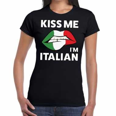 Kiss me i am italian t shirt zwart dames