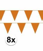 8x oranje vlaggenlijnen plastic