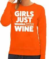 Girls just wanna have wine tekst sweater oranje dames