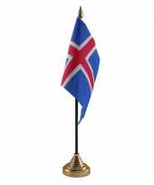 Ijsland vlag standaard