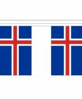 Ijsland vlaggenlijn